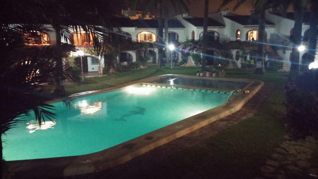 Residencial Cabanas Denia Εξωτερικό φωτογραφία